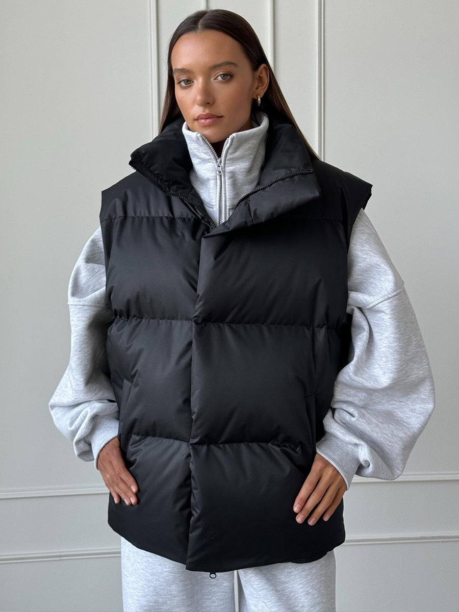 Street-Wave Womens Puffer Vest With High Collar For Cozy Chic Winter Style And Warmth