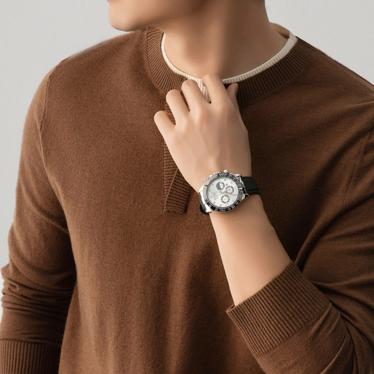Street-Wave Mens Watch With Sporty Design And Multifunctional Dial For Active Men Durable And Premium