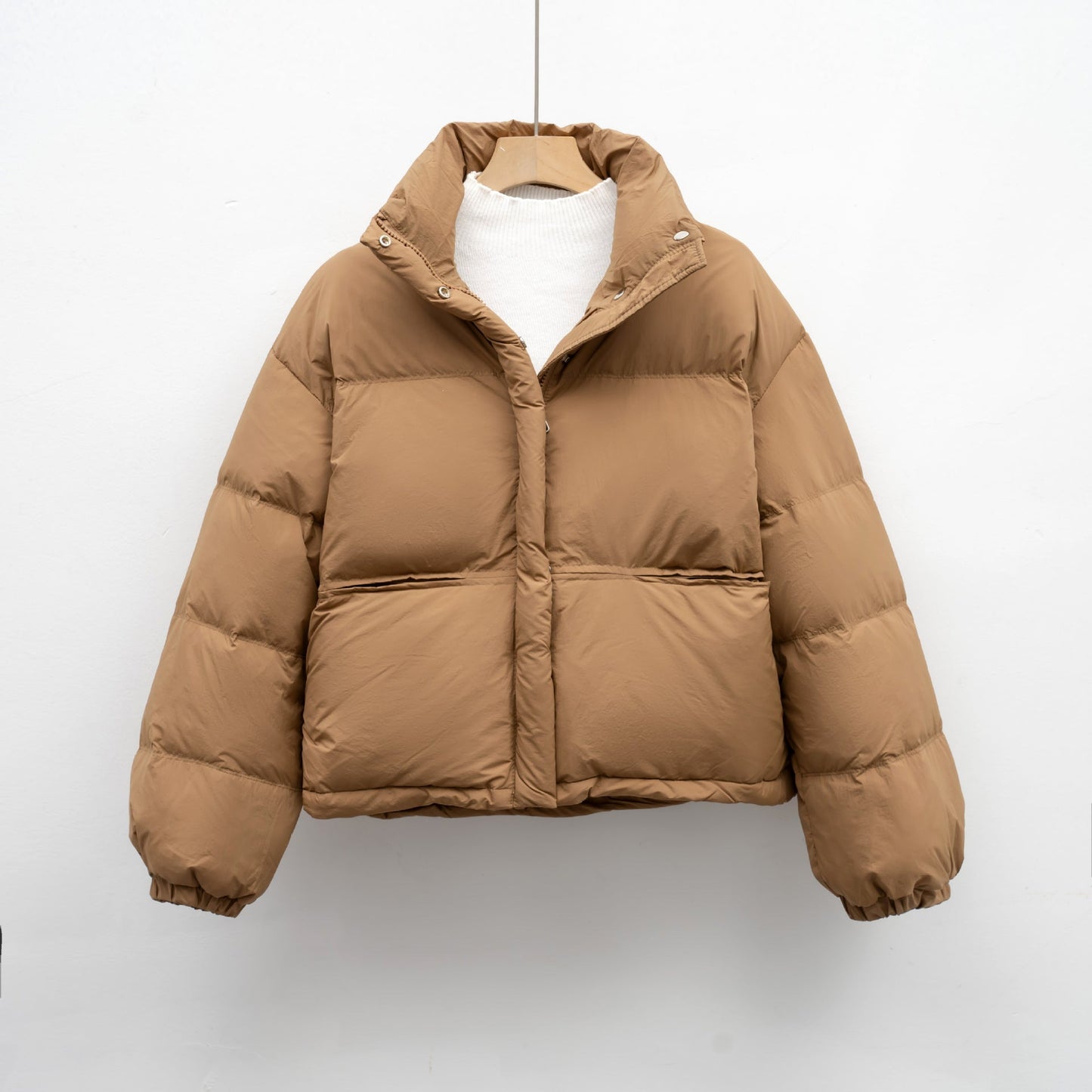 Street Wave Womens Compact Puffer Jacket With Voluminous Silhouette For Urban Cold Weather