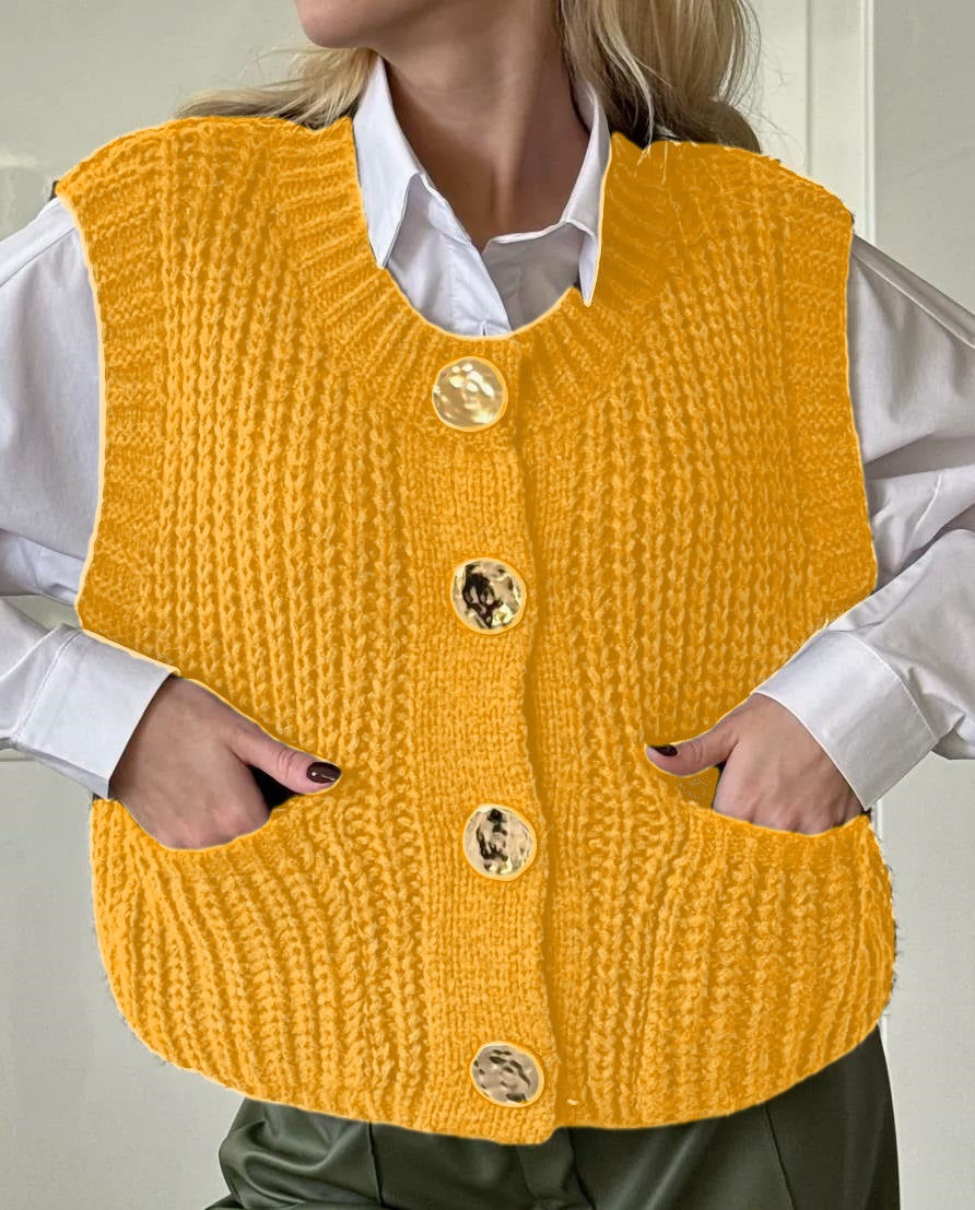 Street Wave Womens Cozy Knitted Vest With Large Buttons And Practical Pockets For Everyday Comfort