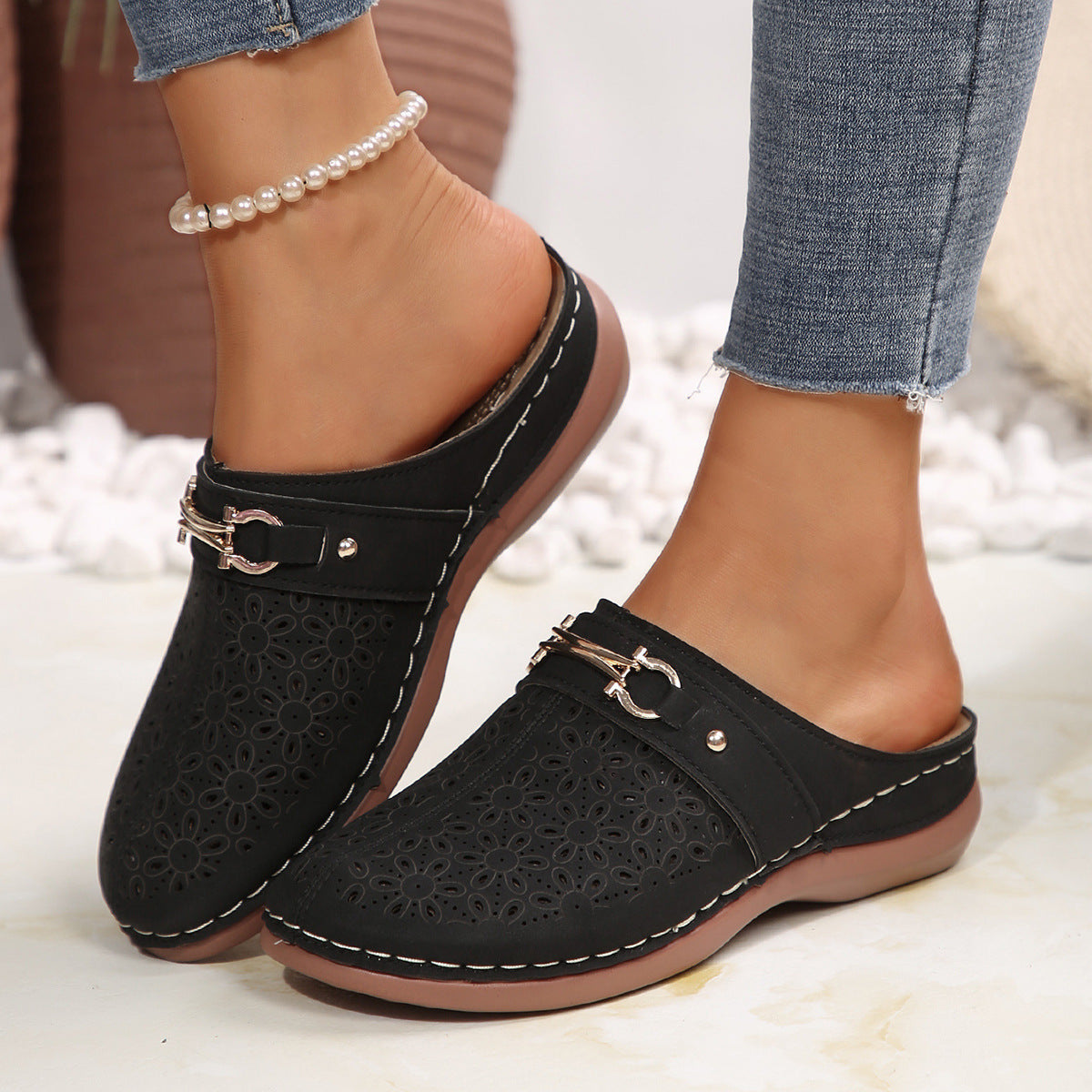 Streetwave Women Slippers Cozy Perforated Floral Pattern Leather Look Mules Indoor Outdoor Comfort