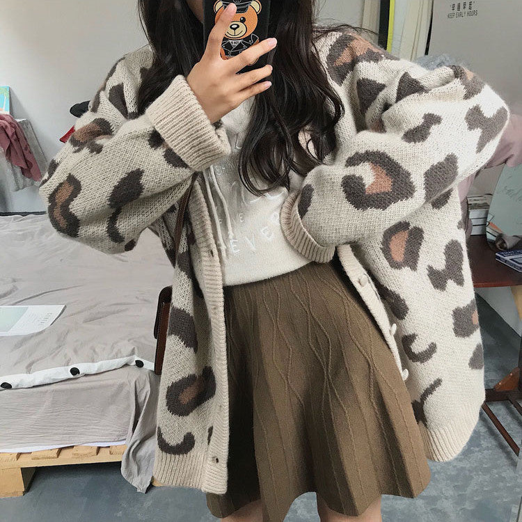 Street-wave Leopard Print Oversized Knit Cardigan For Women Cozy Warmth and Versatile Style