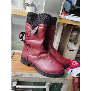 Street-Wave Women's Fashion Ankle Boots With Stylish Details And Practical Zipper