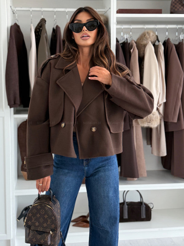 Street-Wave Women's Short Wool Blend Coat With Wide Lapels Double-Breasted For Fashion Forward Women Warm