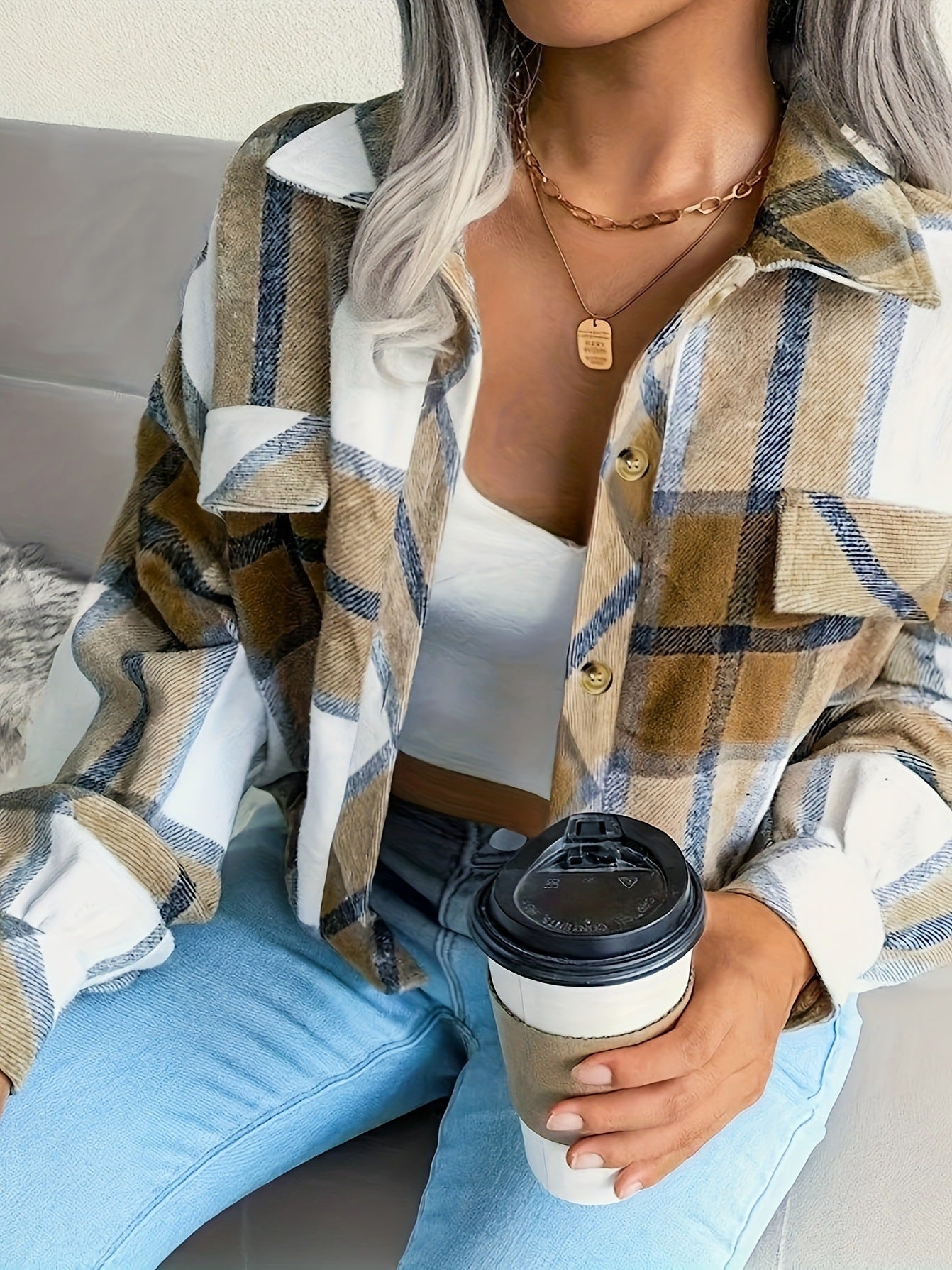 Street-Wave Women's Plaid Shirt Jacket Breathable Cotton Versatile Chic Layer for Casual to Festive