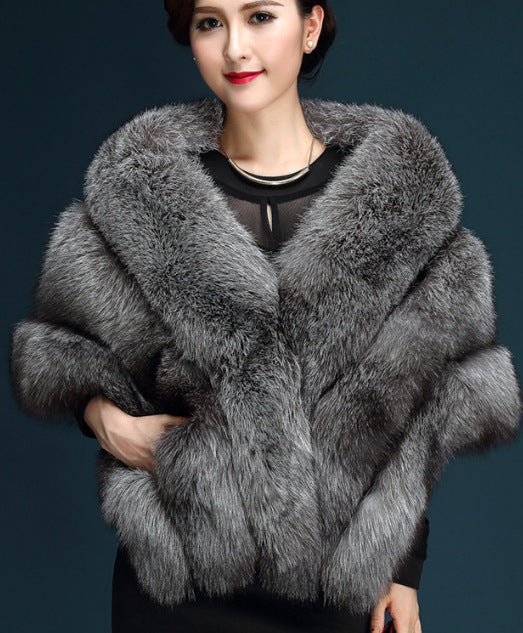 Street Wave Women's Luxury Faux Fur Stole With Voluminous Silhouette For Elegant Evening Wear