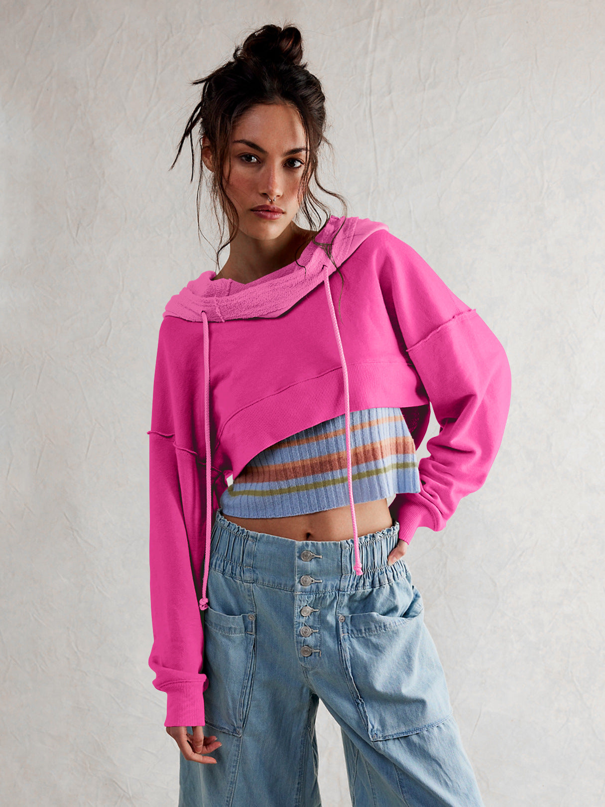 Street-Wave Womens Cropped Sweatshirt With Kangaroo Pocket Relaxed Fit Trendy Everyday Casual