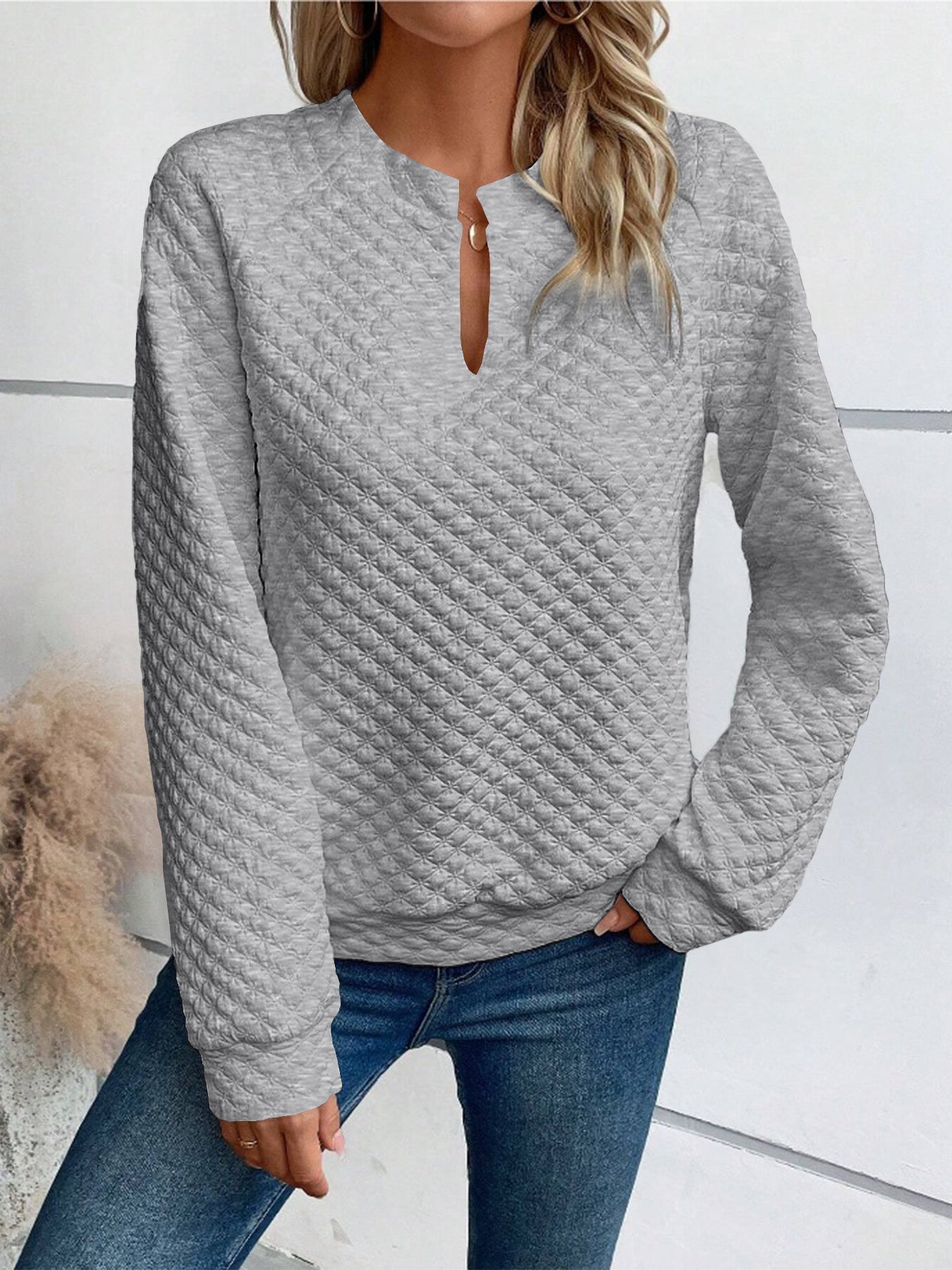 Street-wave Women's Quilted Pullover Cozy Breathable Fabric For Cool Day Wear Everyday Comfort