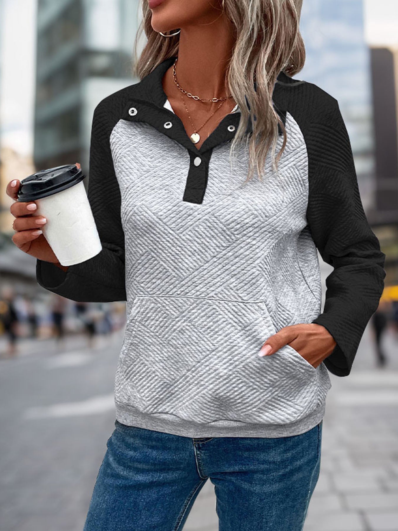 Street-wave Women's Stand Collar Pullover With Textured Geometric Knit For Everyday Comfort And Stylish Look
