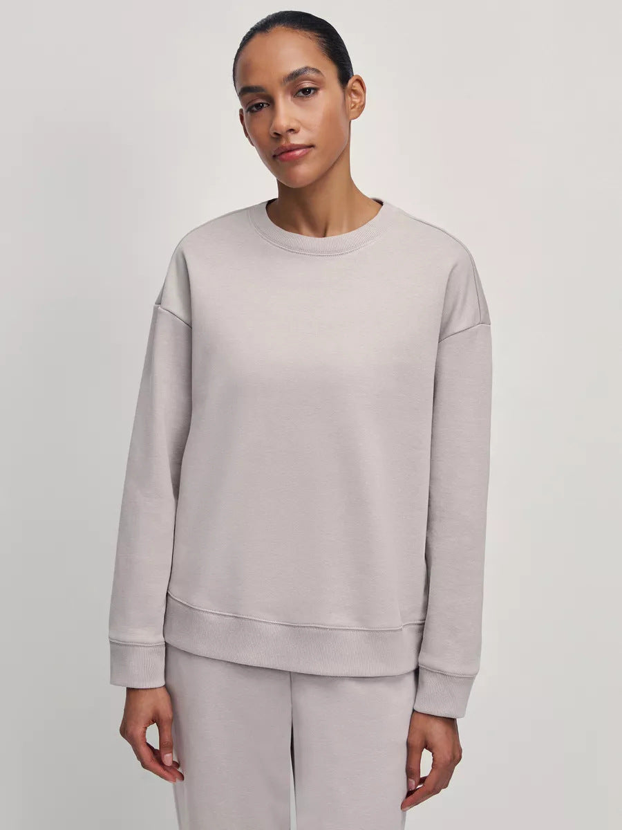 Street-Wave Women Cozy Oversized Sweatshirt With Relaxed Fit For Everyday Comfort