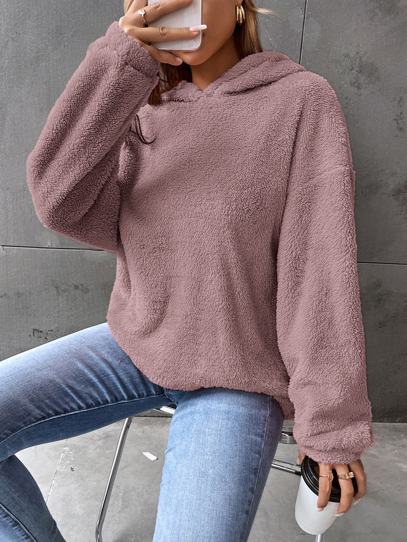 Street-Wave Women Plush Hoodie Ultra Soft Fleece For Cozy Everyday Comfort Warmth