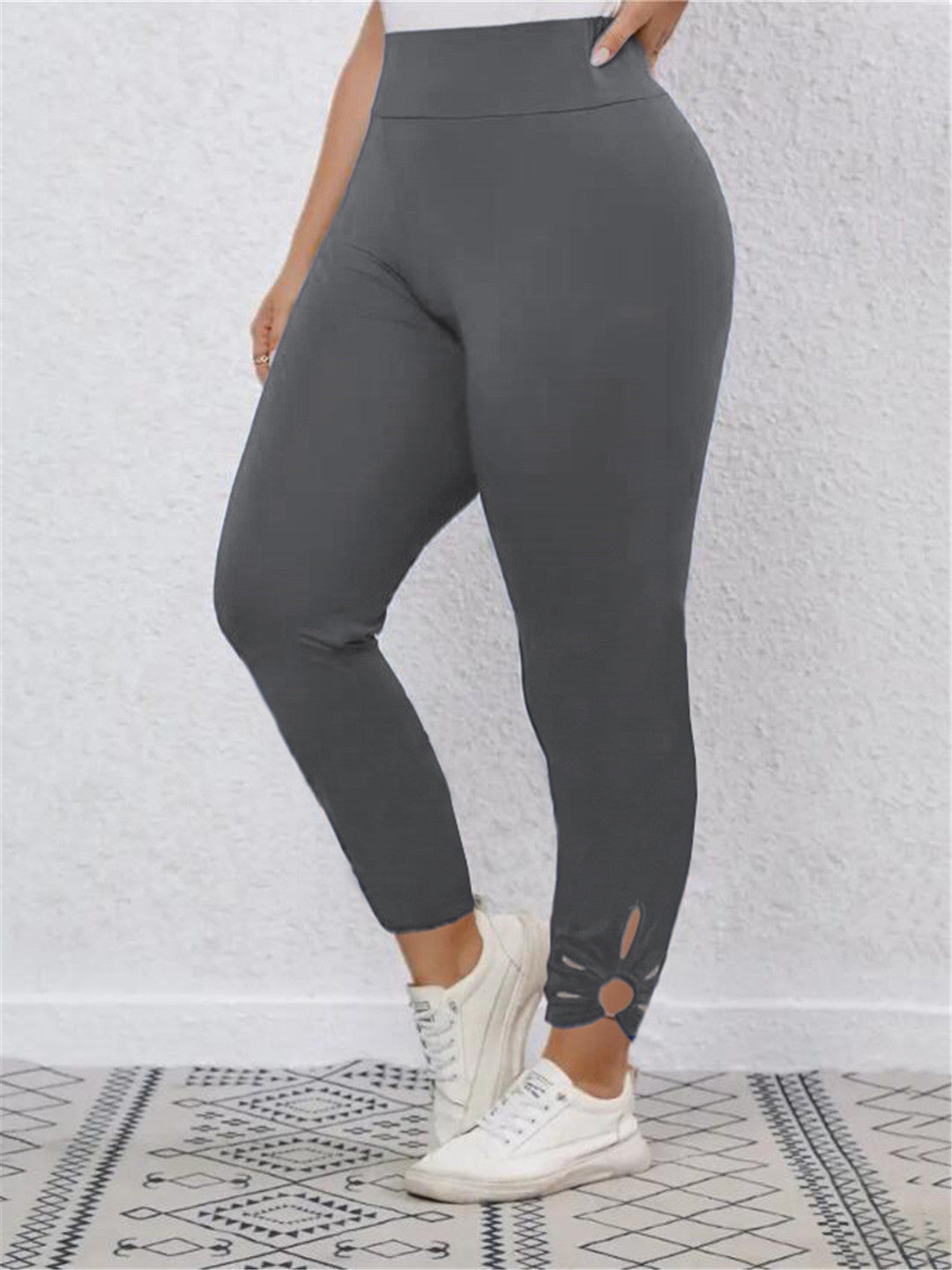 Street-wave Women's High-Waisted Leggings With Stylish Cut Details For Active Women