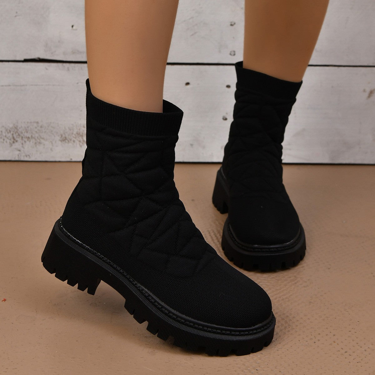 Street Wave Womens Green Quilted Boots With Structured Upper And Non Slip Sole For All Day Comfort
