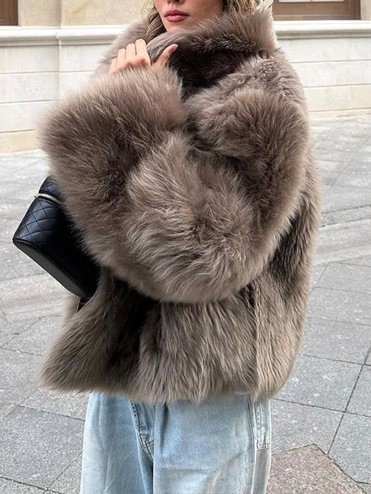 Women Faux Fur Jacket By Street-wave With Luxe High Collar For Winter Weather Warmth