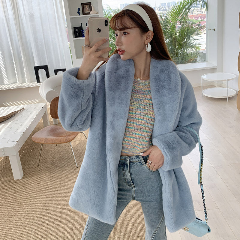 Street-Wave Women Fleece Fur Coat With Luxurious Warmth For Cold Days And Cozy Comfort