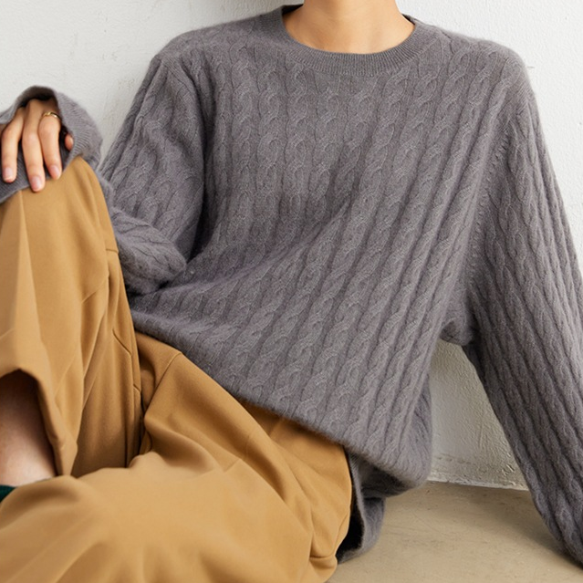 Street Wave Cashmere Sweater Women Oversized Cable Knit Luxurious Comfort Everyday