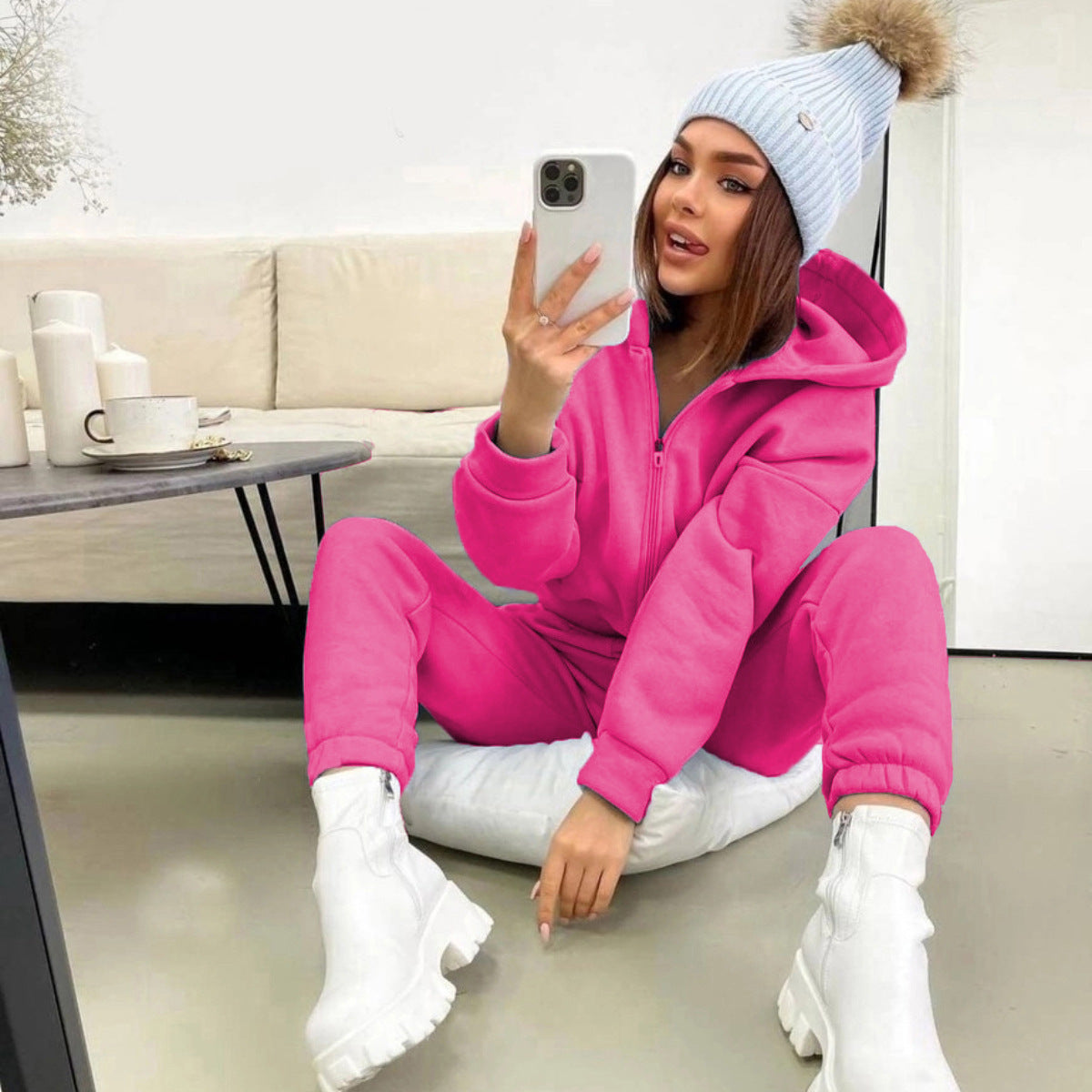 Street-wave Women's Cozy Zip Hoodie Tracksuit With Elastic Cuffs For Relaxed Comfort