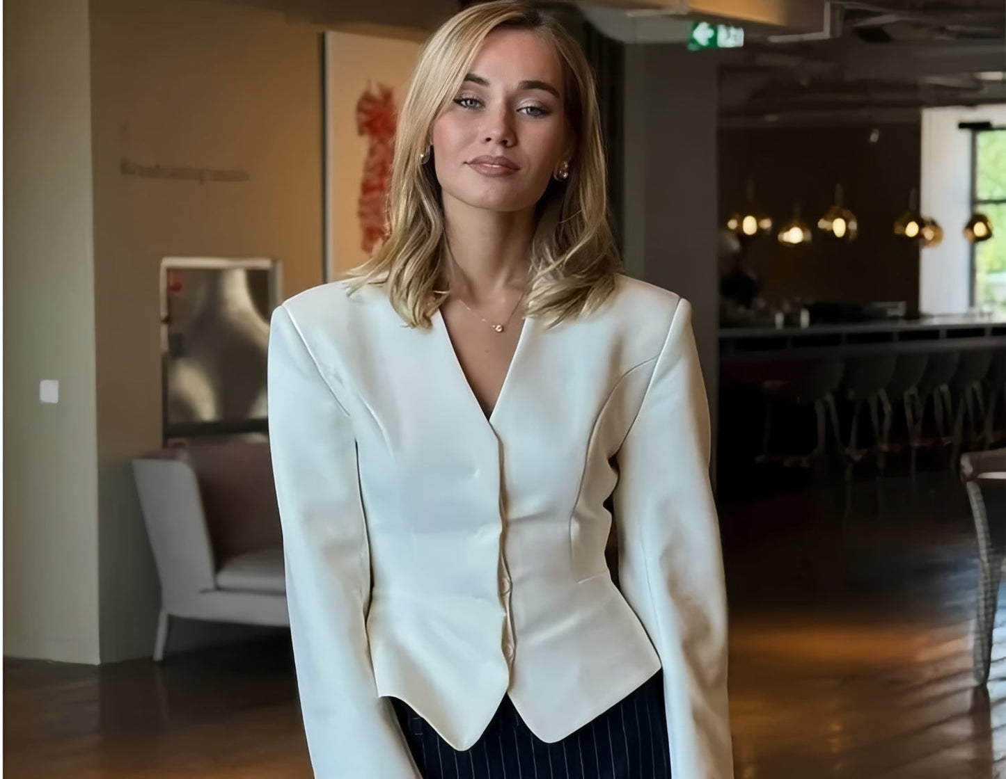 Street-wave Women Tailored Blazer Jacket With Elegant Details For Business And Everyday