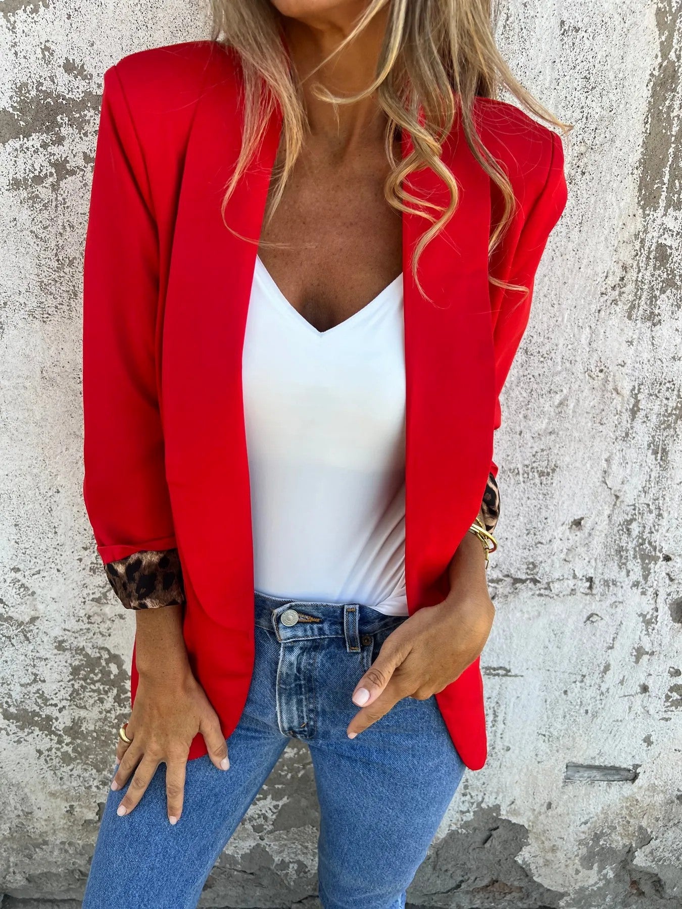 Street-Wave Womens Red Blazer With Animal Print Sleeve Pattern For Chic Everyday Office Wear