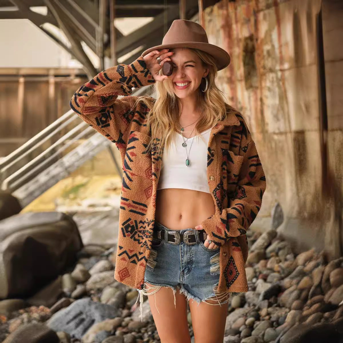 Street-Wave Retro Plush Jacket With Lapel Collar For Women Cozy Warmth Bold Geometric Knit