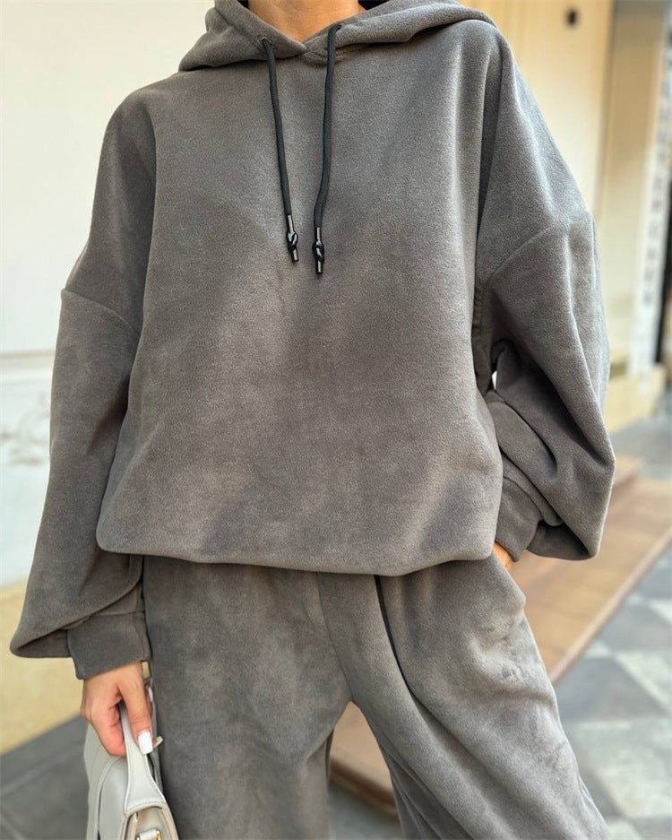 Street-Wave Pink Fleece Hoodie And Joggers Two-Piece Set For Women Ultra Cozy Warmth And Everyday Comfort