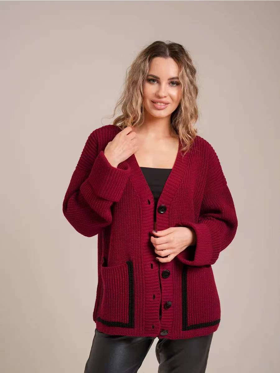 Street-Wave Womens Cozy Knit Cardigan With Oversized Collar And Practical Front Pockets For All Day Comfort
