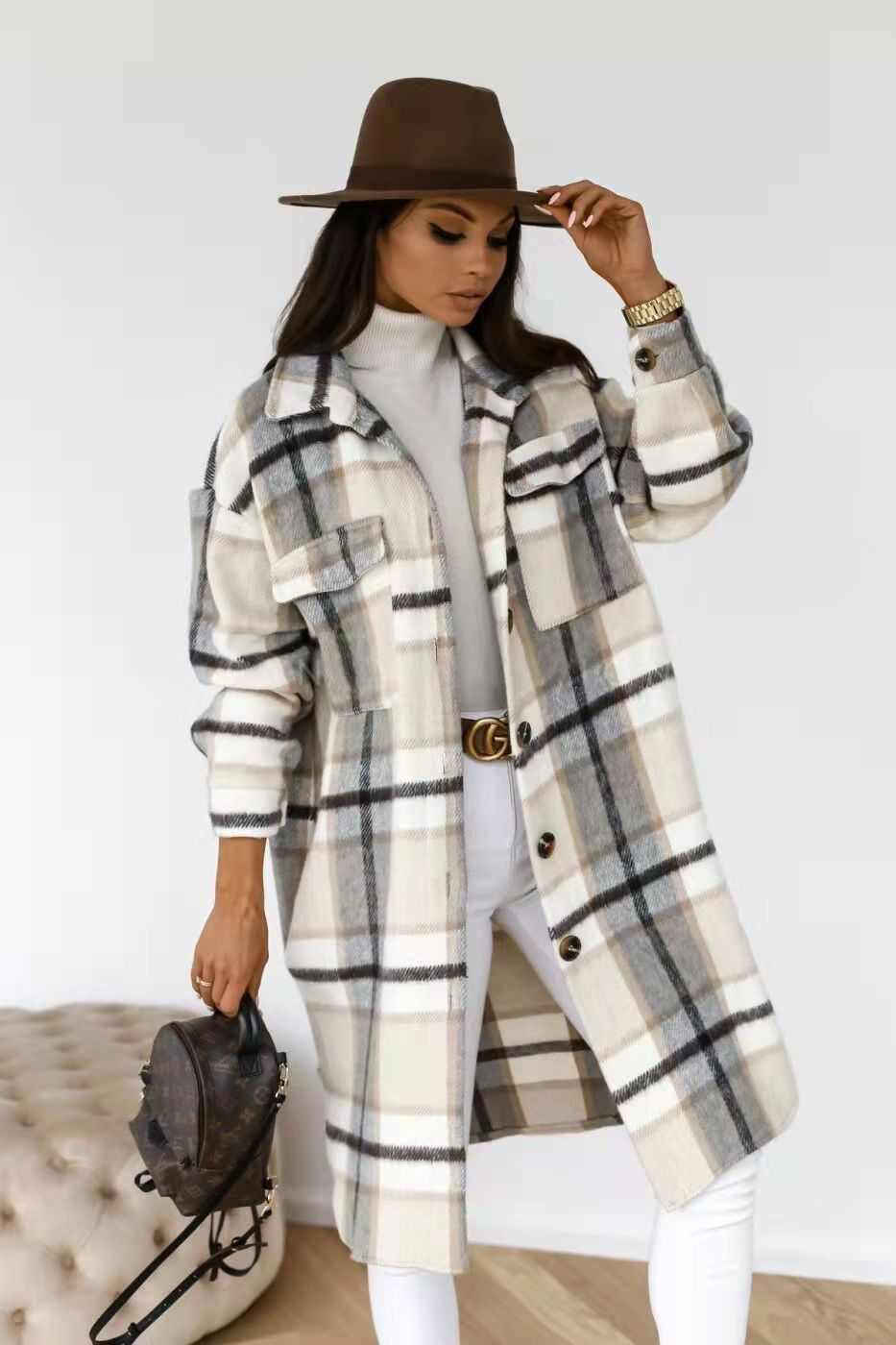 Street Wave Women's Plaid Oversized Shirt Coat With Practical Pockets For Everyday Warmth