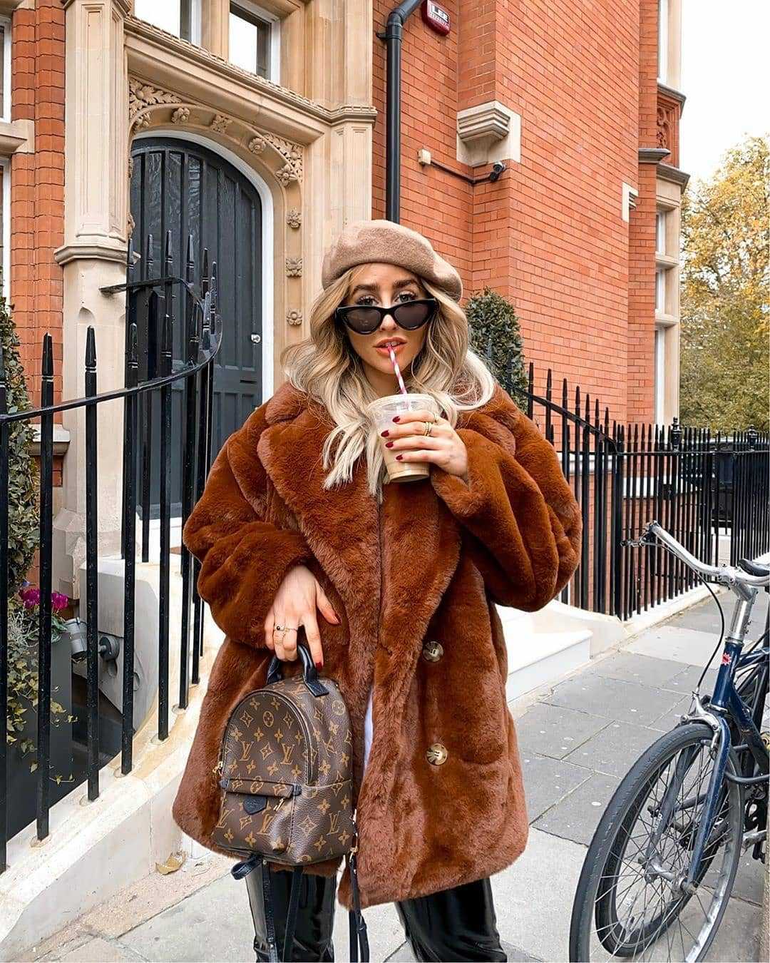 Street-Wave Pink Faux Fur Coat For Women Chic Plush Warmth Vegan Animal-Friendly