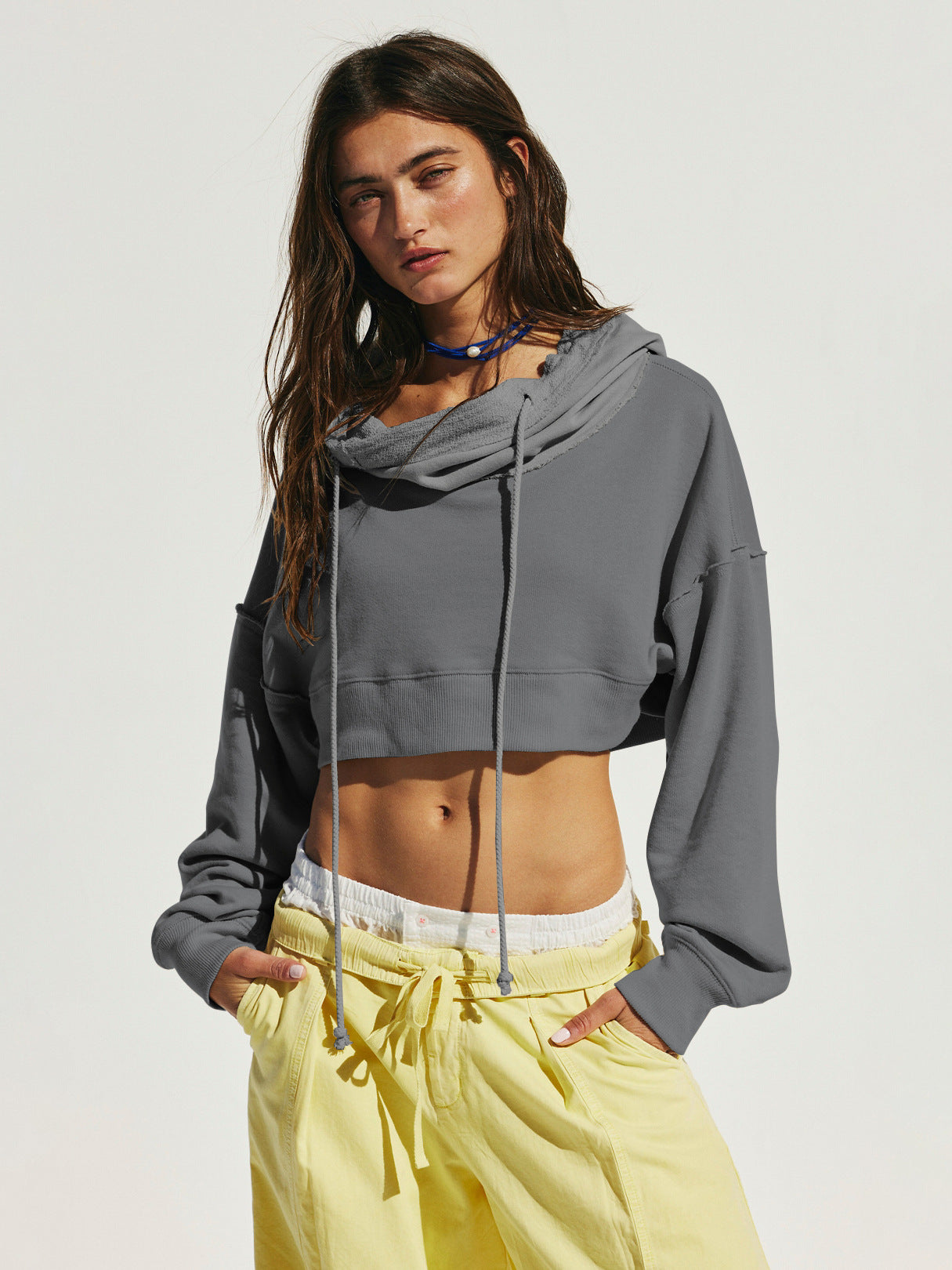 Street-Wave Womens Cropped Sweatshirt With Kangaroo Pocket Relaxed Fit Trendy Everyday Casual