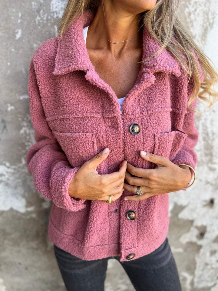 Street-Wave Fleece Jacket For Women Cozy Soft Plush Warmth And Layering Ease Ideal For Everyday Wear