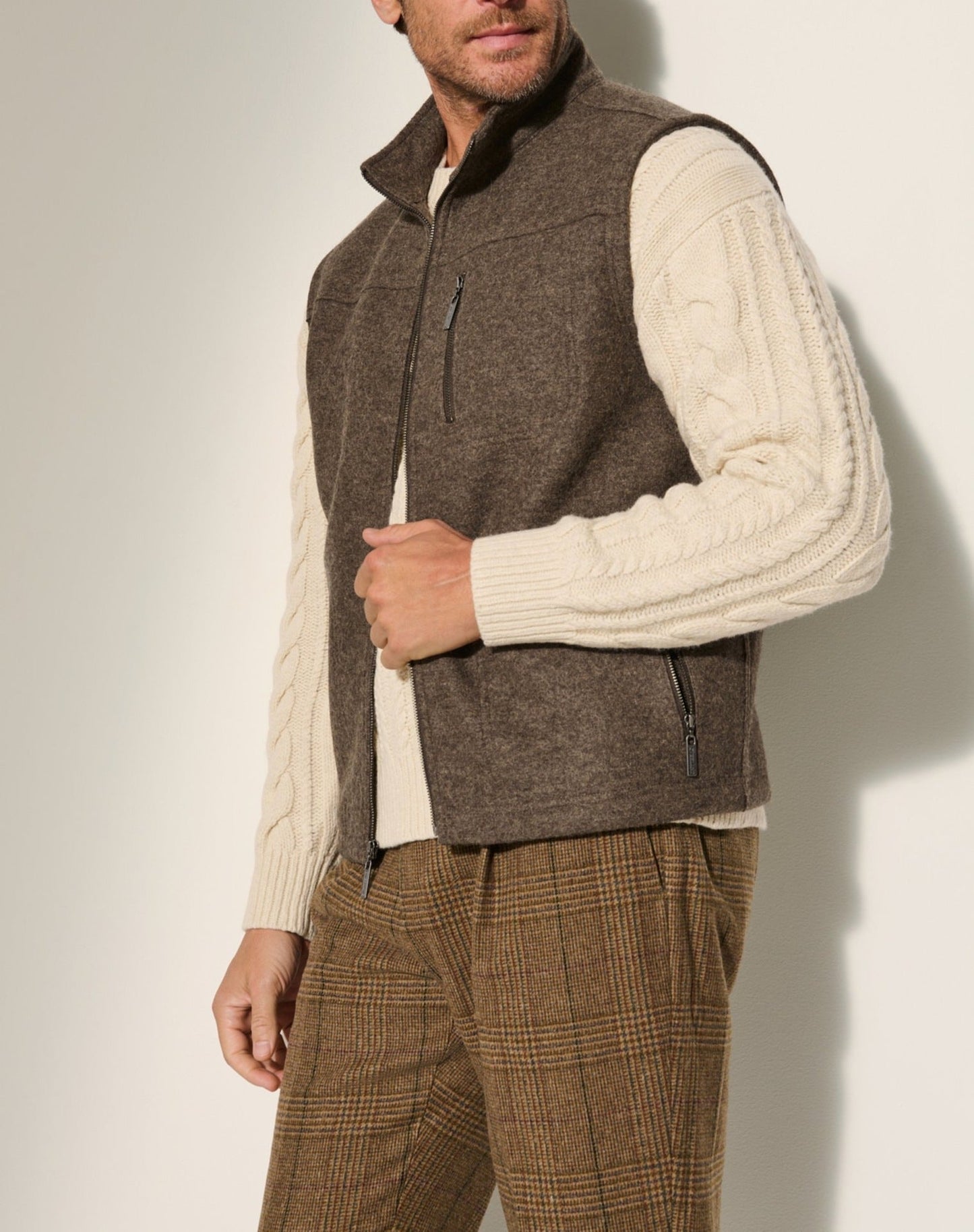 Street-wave Men's Warm Wool Vest With Button Closures, Premium Virgin Wool, Cozy Winter Layer