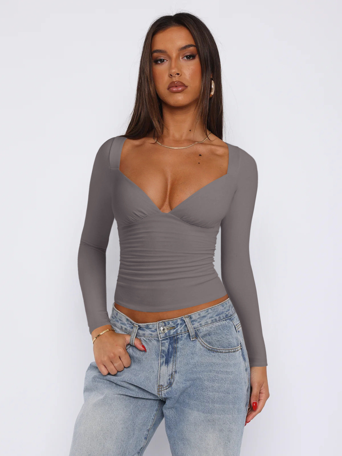 Street-Wave Women's Fitted Long Sleeve V Neck Top With Ruched Detailing For A Flattering Silhouette