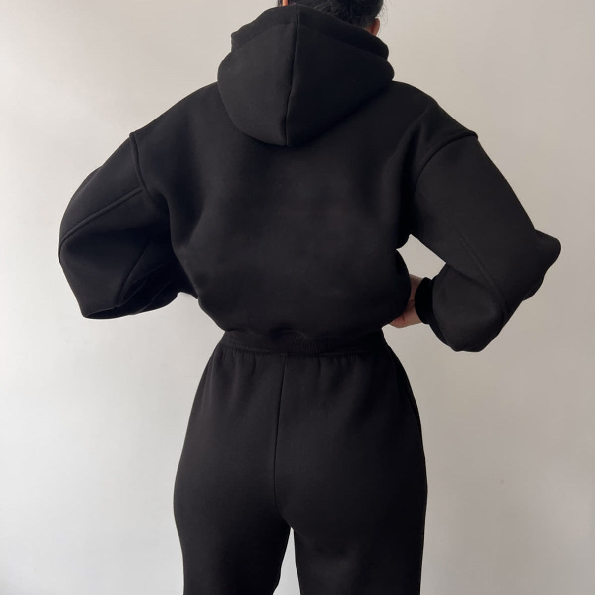 Street-wave Women's Hoodie Set Loose-Fit Cropped Hoodie And Sweatpants Soft Comfort Versatile Lounge Wear