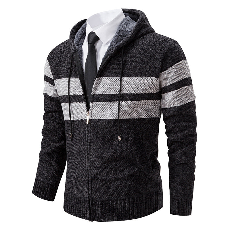 Street Wave Men's Hooded Zip Hoodie With Modern Zipper And Fleece Lining For Style Conscious Men