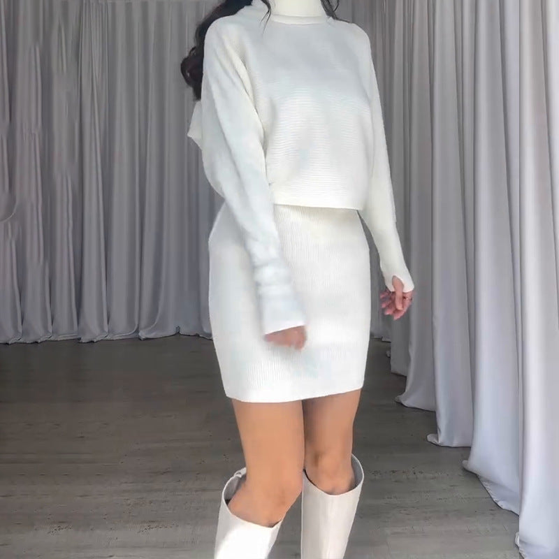 Street-Wave Womens Knit Dress With Cozy Roll Neck And Cropped Sleeves For Figure-Flattering Everyday Style