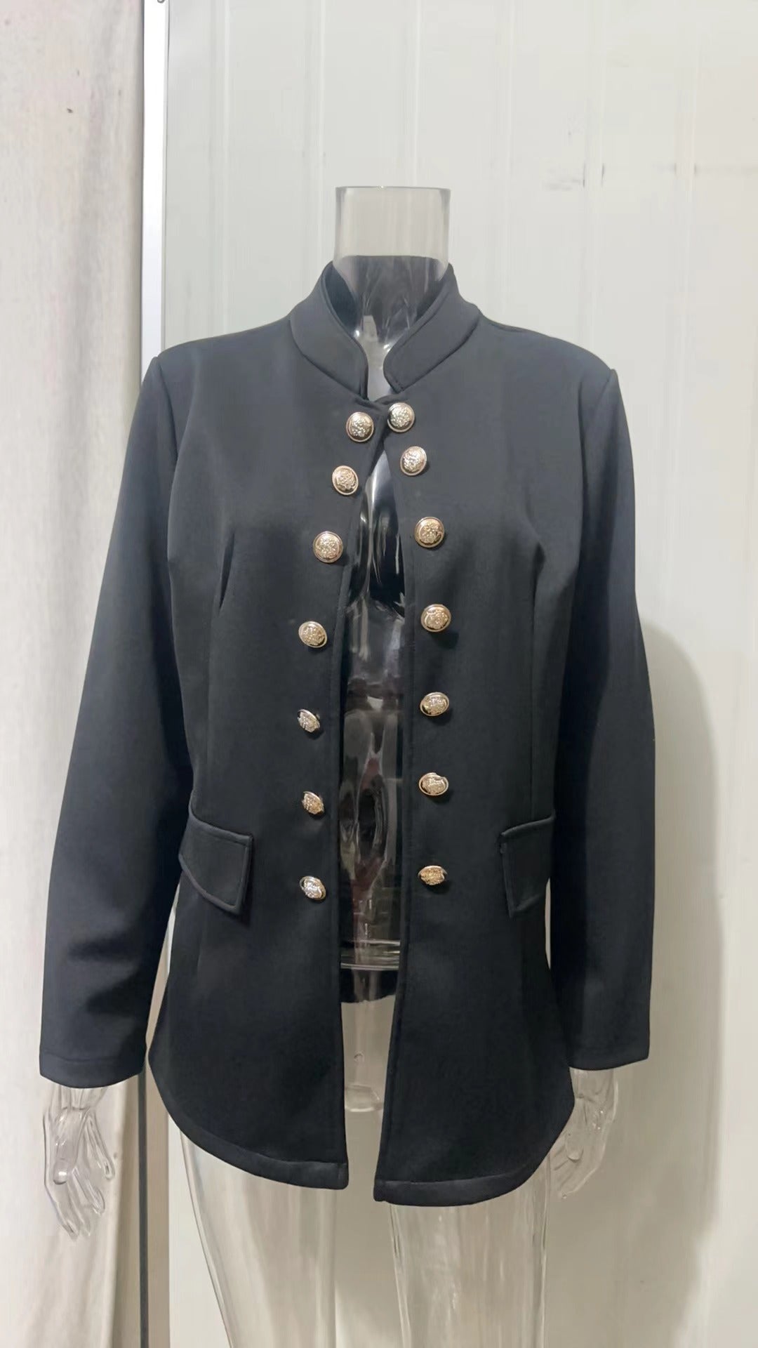 Street-Wave Women Navy Blazer With Elegant Silhouette And Metallic Snap Buttons For Office Or Events
