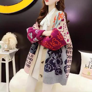 Women Cardigan Street Wave With Bold Motif And Button Details For Fashion Forward Ladies