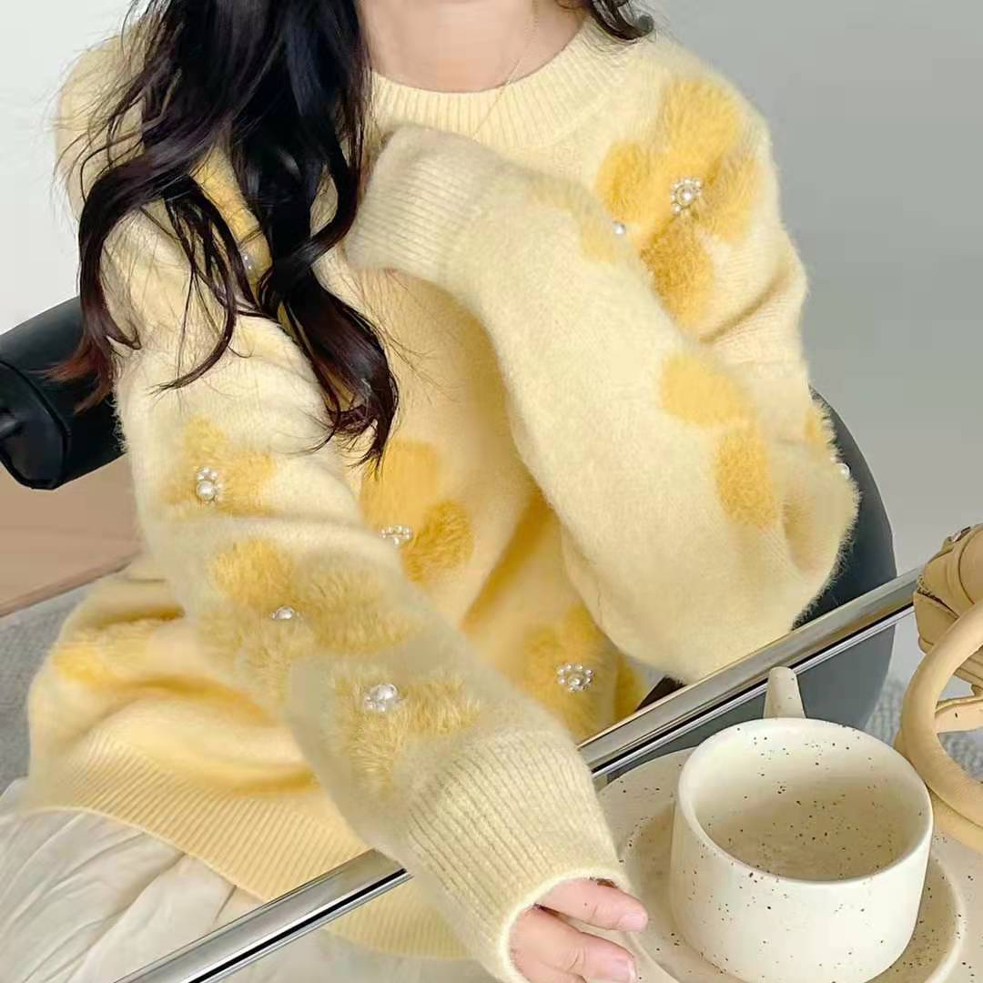 Streetwave Women's Soft Knit Sweater With Floral Applique Design For Everyday Comfort
