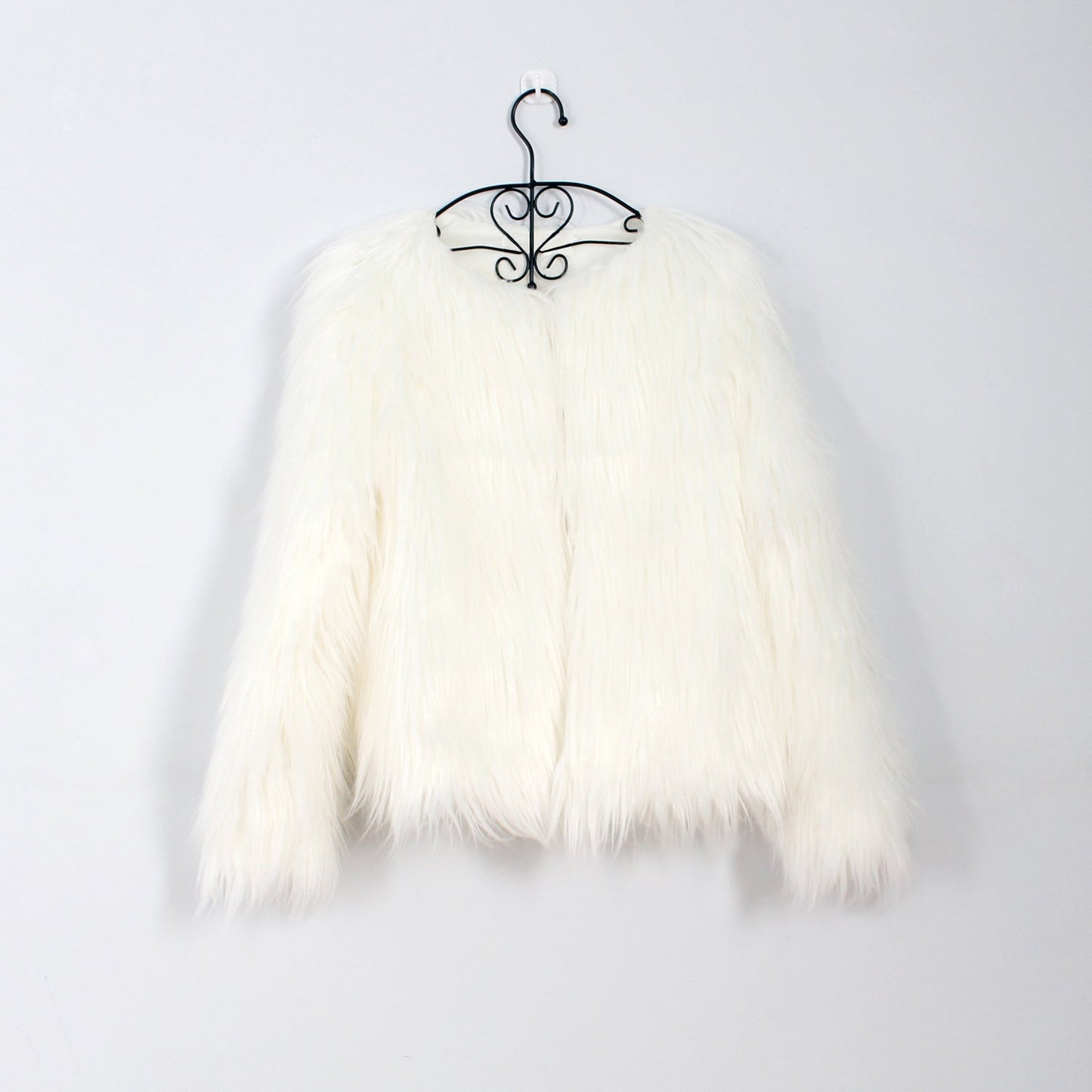 Street-wave Women's Cozy Faux Fur Jacket Fluffy Plush Warmth For Trendy Cold Weather Looks