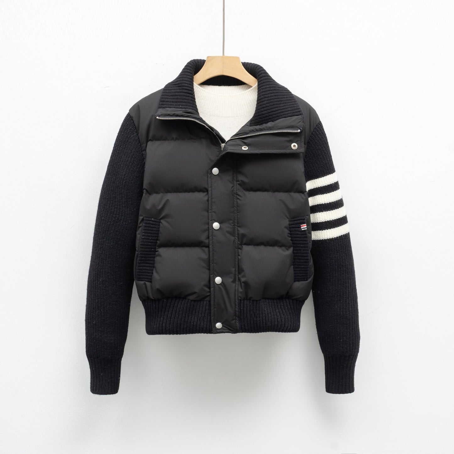 Street-Wave Womens Knit Sleeve Puffer Jacket With High Collar Warmth And Style For Everyday Wear