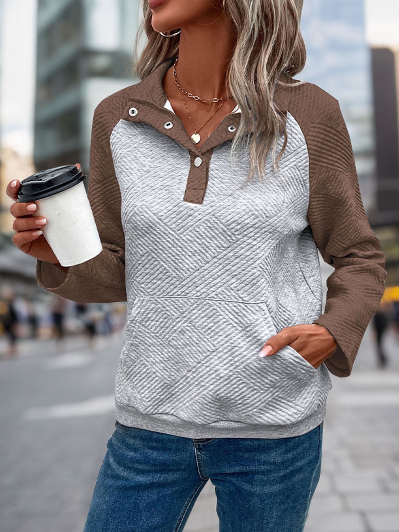 Street-wave Women's Stand Collar Pullover With Textured Geometric Knit For Everyday Comfort And Stylish Look