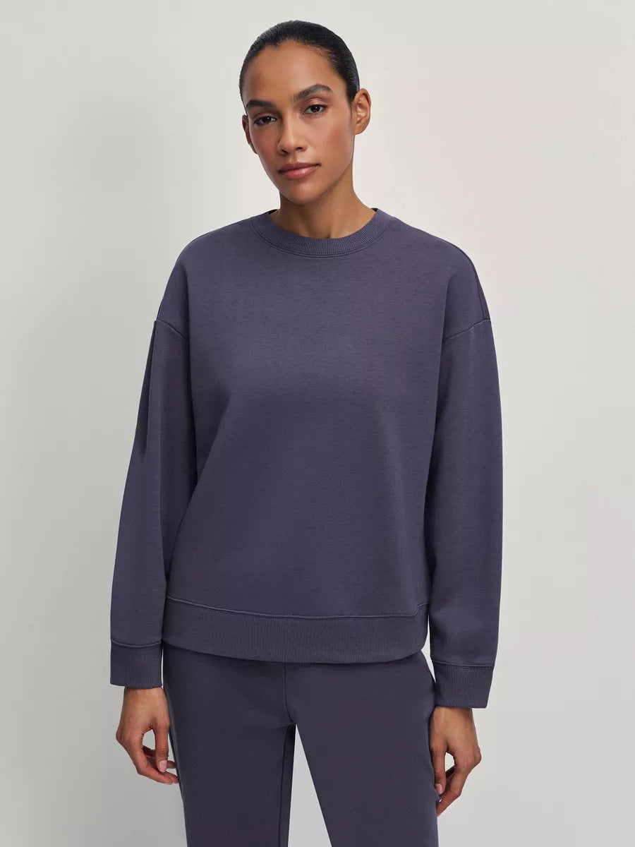 Street-Wave Women Cozy Oversized Sweatshirt With Relaxed Fit For Everyday Comfort