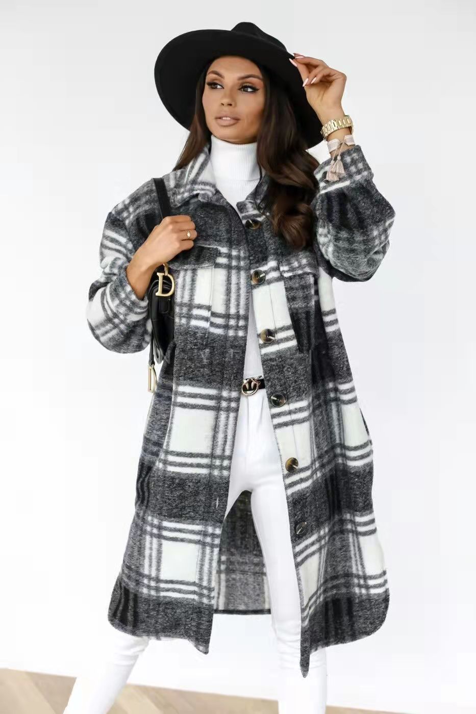 Street Wave Women's Plaid Oversized Shirt Coat With Practical Pockets For Everyday Warmth