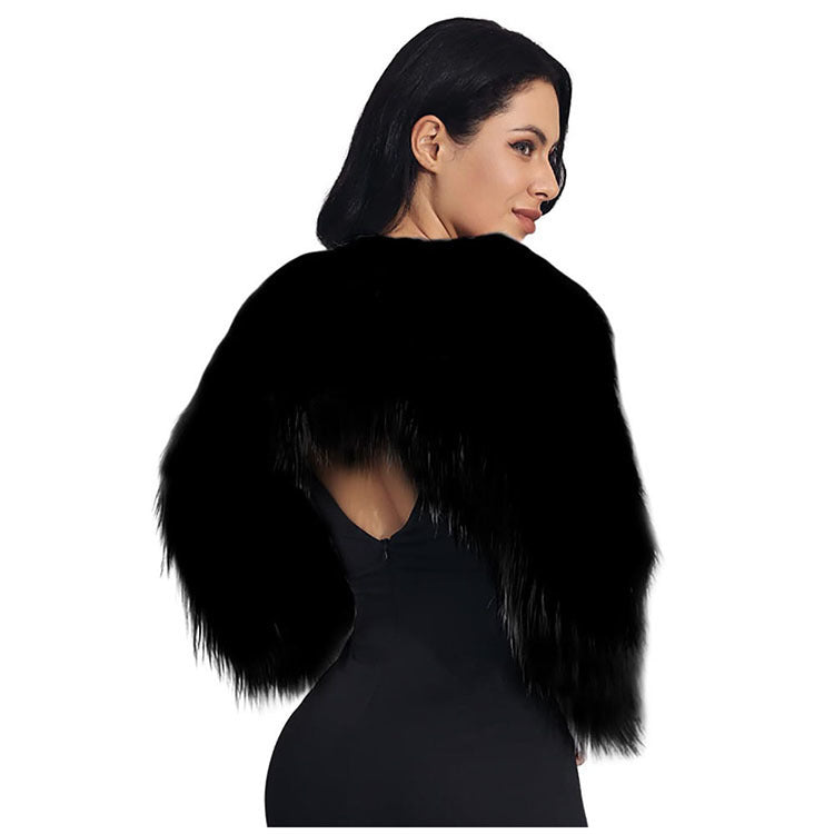 Street-Wave Womens Extravagant Faux Fur Bolero With Elegant Cut And Luxurious Soft Fur