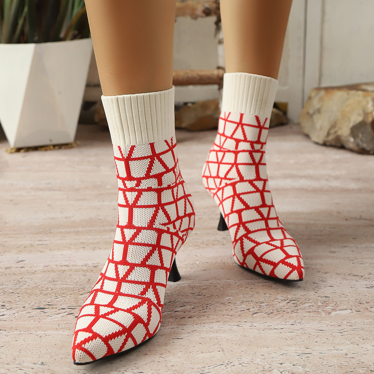 Street-wave Sock Boots With Elegant Heel For Fashion-Forward Women Knit Geometric Pattern