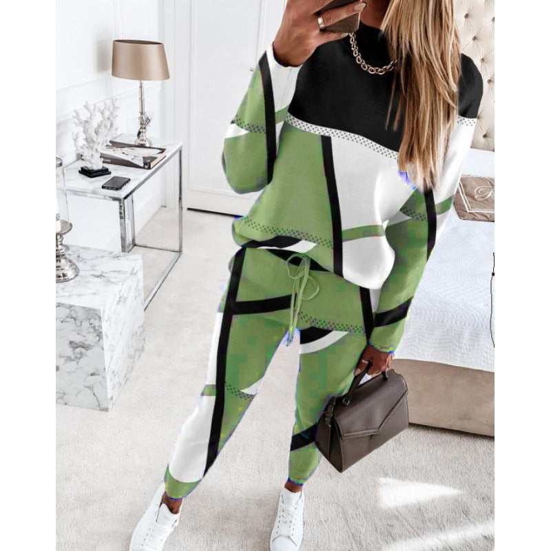 Street-Wave Womens Graphic Sweat Suit With Breathable Comfort For Active Women Everyday Style