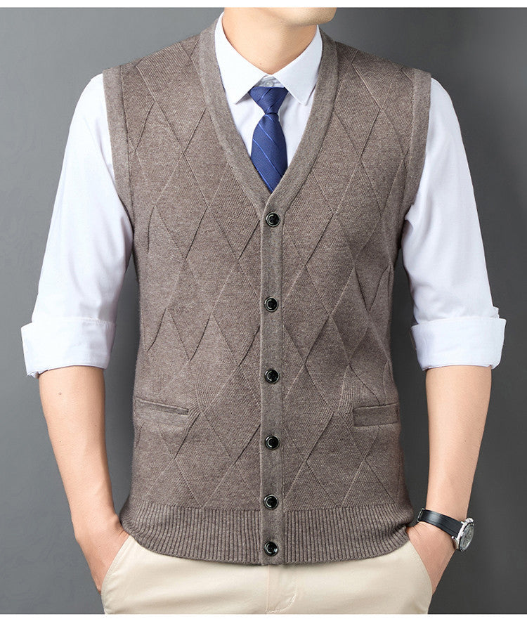 Streetwave Mens Knit Vest With V Neck And Argyle Pattern For Versatile Formal Or Casual Wear