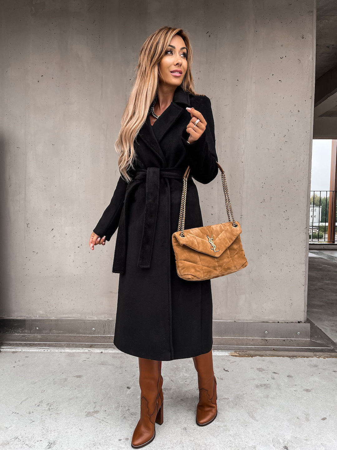 Street-wave Womens Wool Coat With Waist Belt Long Elegant Silhouette Warm Outerwear