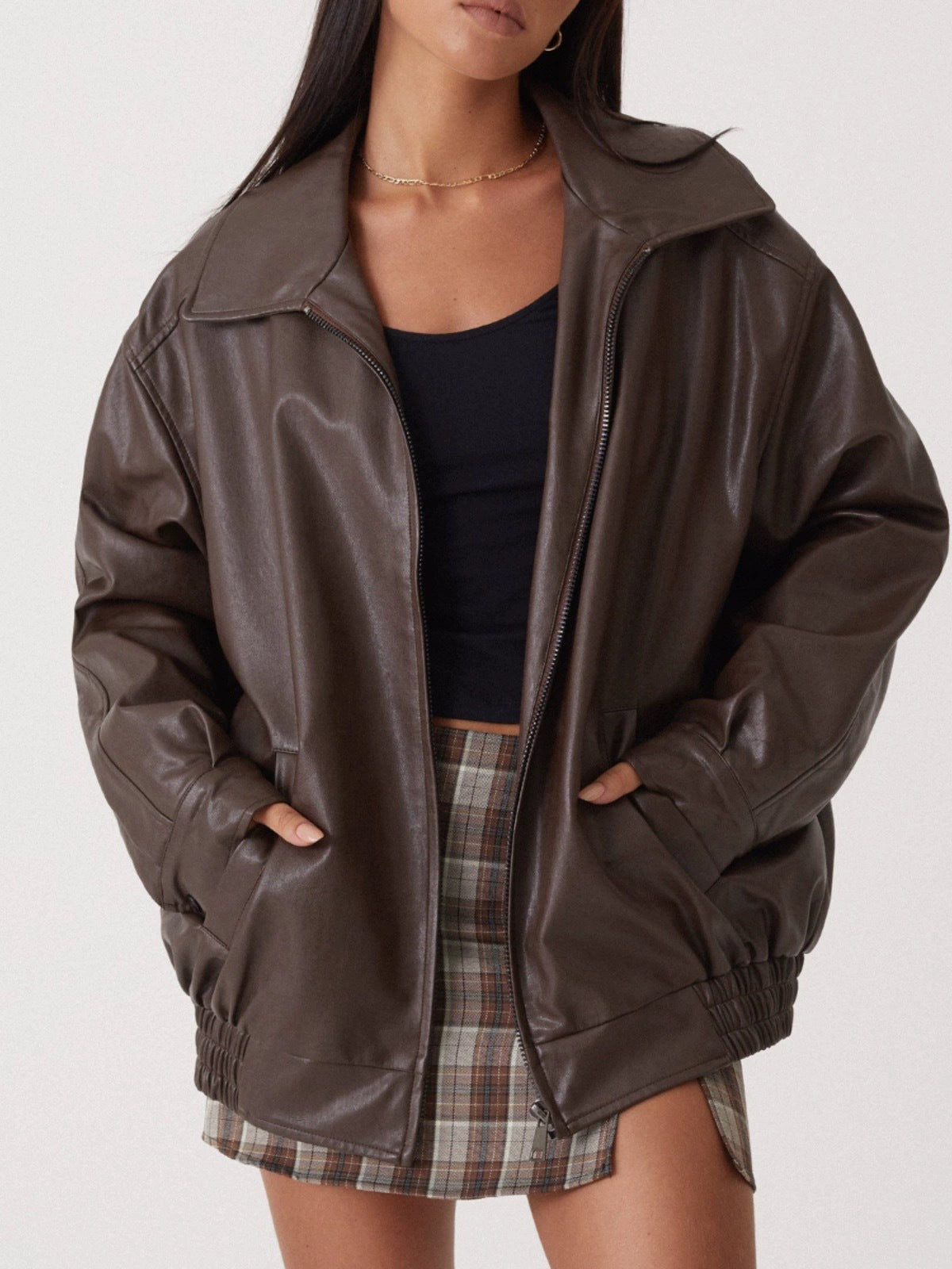 Street-Wave Women's Faux Leather Jacket With Elastic Hem And Practical Pockets For Everyday Style