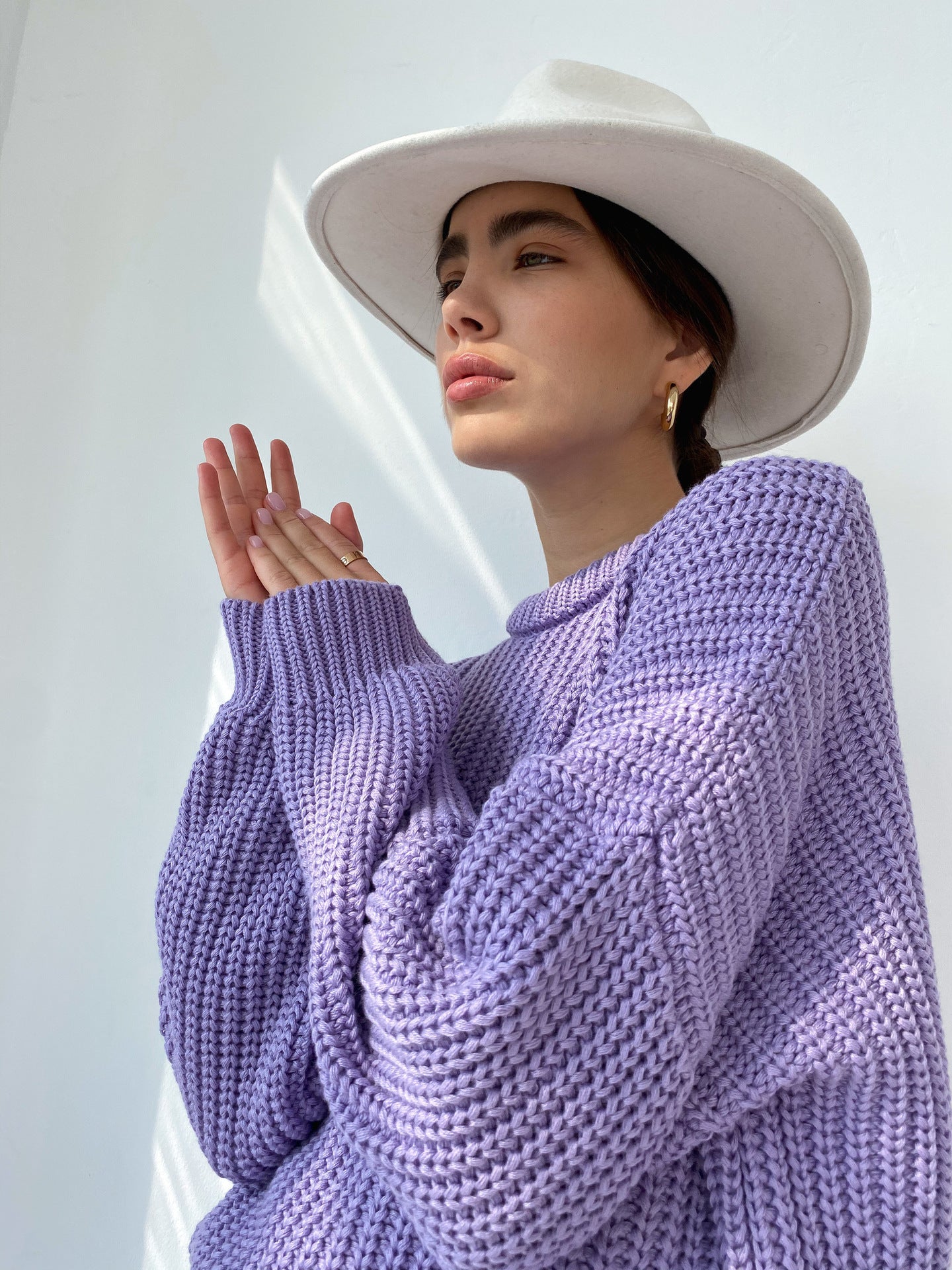 Street-Wave Womens Cozy Knit Sweater With Textured Stitch For Relaxed Oversized Fit Breathable Comfort